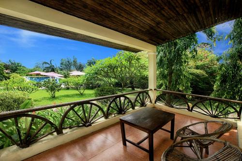 Oprema, Q Bungalows in Kep