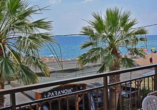 Alexandros SeaView Suites