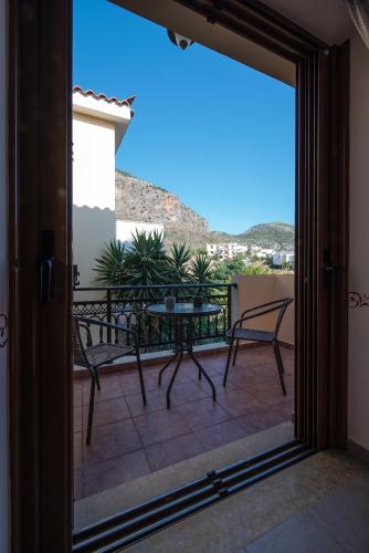 Erkély/terasz, Cyrenia Guesthouse in Monemvaszia