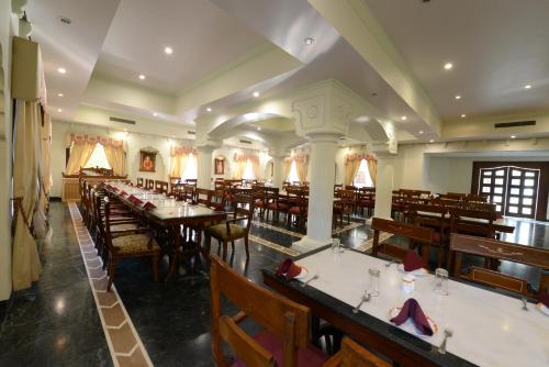 食べ物/飲み物, ヘリテージ リゾート ビーカーネール (Heritage Resort Bikaner) in ラジャスターン