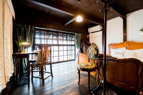 Bed & Breakfast Tsukiya – Kyoto, IL