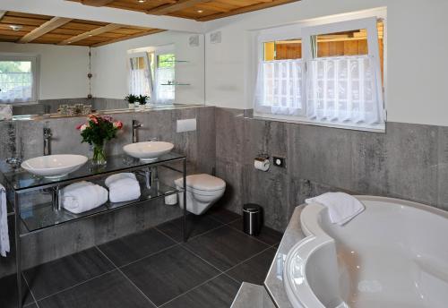 Griesalp Hotels - image 12