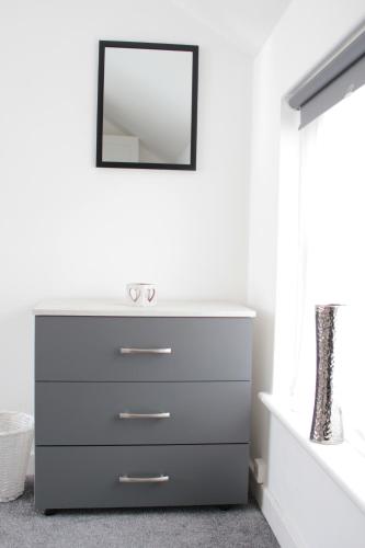 Two-Bedroom Apartment image 4