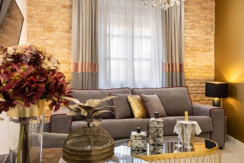 Standard Two-Bedroom Apartment image 5
