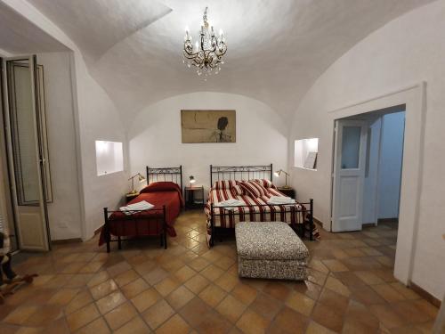 Spanish Palace Rooms Apartment & Terrace - image 10