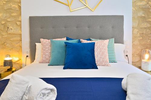 MyFlats Luxury Downtown - image 2