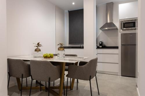 Superior Two-Bedroom Apartment image 4