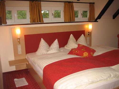 Hotel Hirschen - image 11