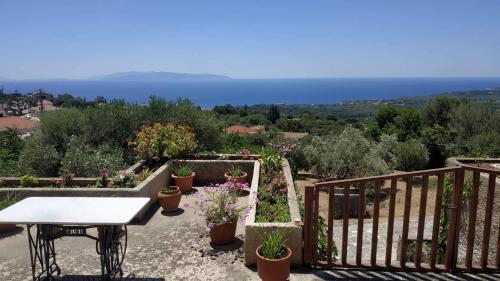 Balcony/terrace, Villa Tsapoula in Mousata