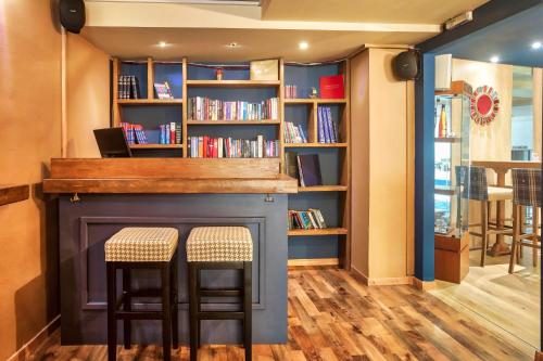 娛樂設施, 卡普西斯道夫赫拉克利翁酒店 (Capsis Astoria Heraklion) in 伊拉克利翁