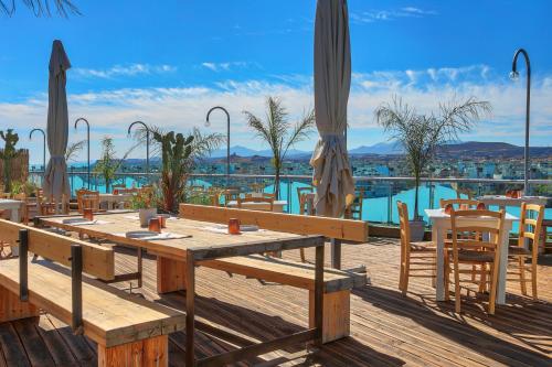 Restaurant, Capsis Astoria Heraklion in Crete Island