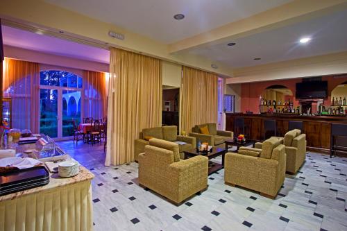 Hotel Kalamitsi Apartments - image 2