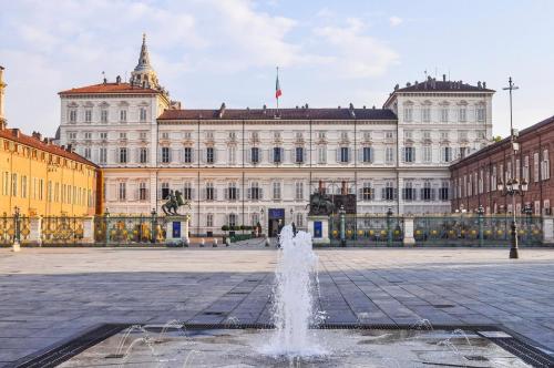 Lux Apartment Castello - image 4
