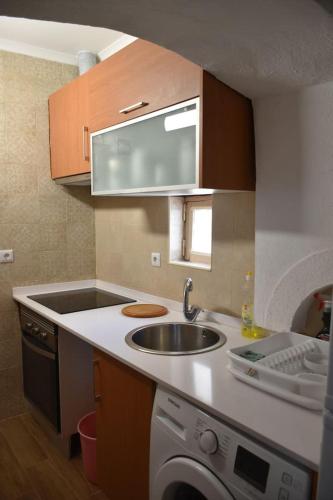  The last lighthouse keeper in Sesimbra