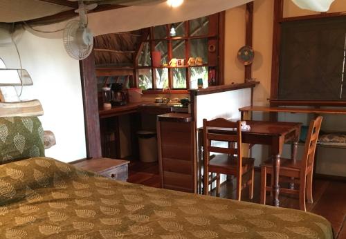 Bungalow image 3