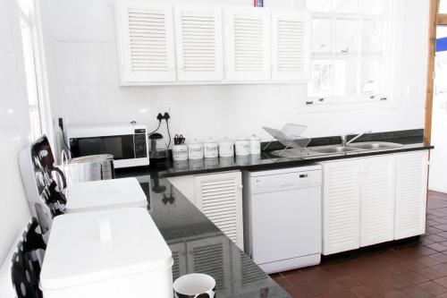 Coweys Corner - image 4