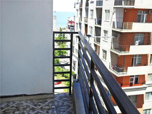 Real Palace Apartment – Batumi, IL