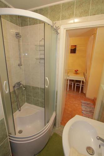 Apartment Tancabel - image 14