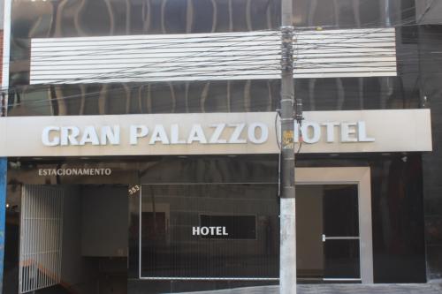 Gran Palazzo Hotel - 2 Min do Metrô República, São Paulo