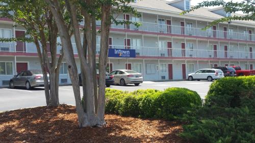 InTown Suites Extended Stay Birmingham AL - Southpark Drive - image 2