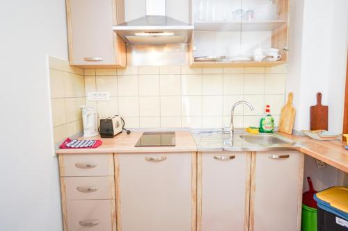  Apartments Valter Savudrija in Bašanija