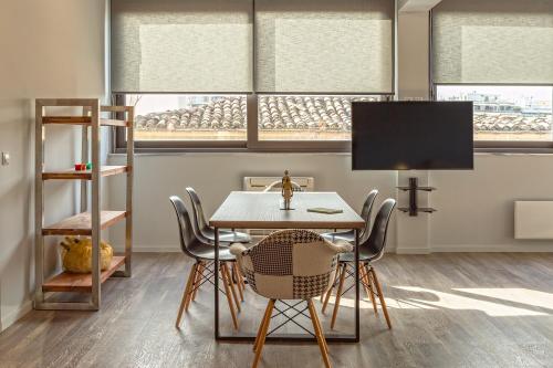 THE apartment 2 BDRS/2 BATHS luxury residence, Atenas