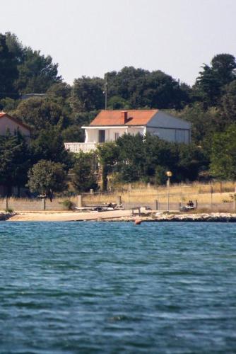 Apartments By The Sea Verunic (Dugi Otok) - 8104 - Photo 2 of 27