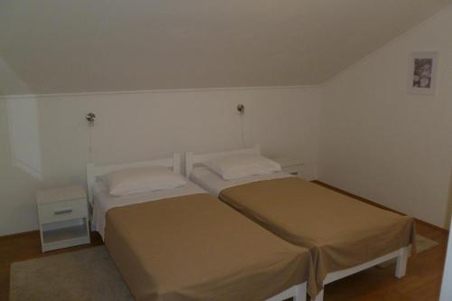 Apartments with a parking space Sali Dugi otok - 8154 - image 7