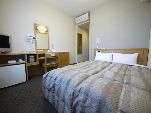 Double Room with Small Double Bed - Non-Smoking