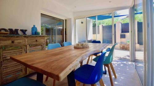 Charmante maison centre-ville Sainte-Maxime, plages a 2 pas