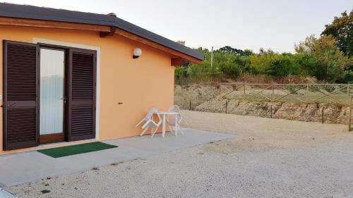  Chalet in campagna, Pension in Città Sant'Angelo