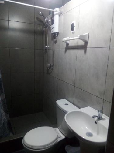 Sunset Hostel Airport – Lima