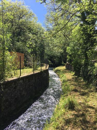 Au bord de l'eau