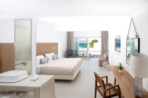 Manoulas Beach Hotel Ξενοδοχείο