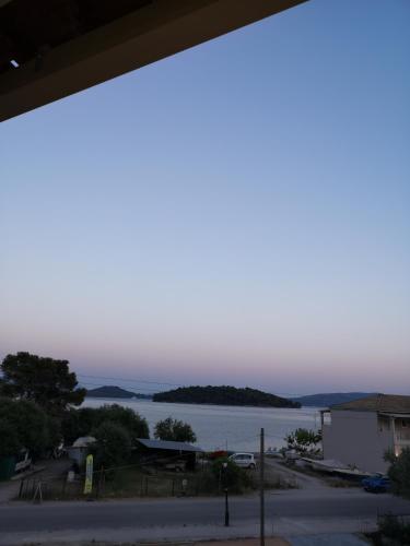3 Island View Hotel – Nidri, GA