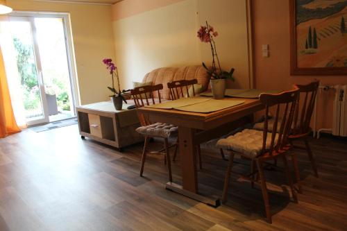 Iekārtas, Ferienwohnung im Grünen (Ferienwohnung im Grunen) in Nunchritz
