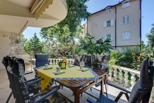  Apartment Metti, Pension in Medulin