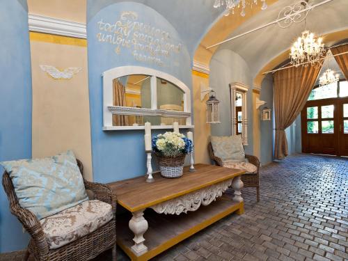 Cathedral Prague Apartments - image 4