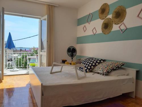  Rooms Lufi in Primošten