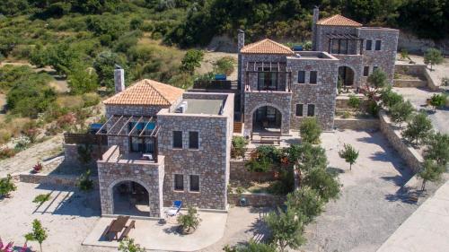 Salakos Villas - image 2