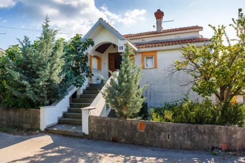  Apartmani Jurasic, Pension in Linardići