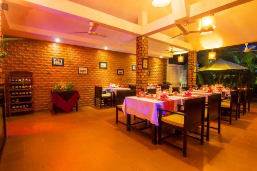 La Residence WatBo Hotel