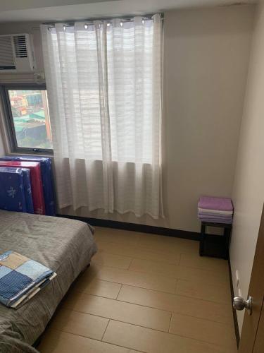 Cubao ManhattanHeights Unit 11A Tower B, 2BR, Manila (fotografie 10)