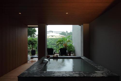 วอเตอร์เฮาส์ (Waterhouse) near พิพิธภัณฑ์ฮอตสปริงสเบเตา