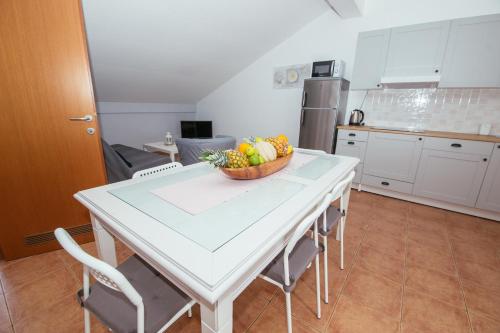 Apartmani Maksan - image 12