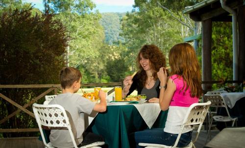 Riverwood Downs Of Barrington Tops in Monkerai
