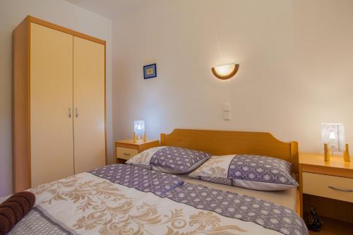 Apartmani Komešić