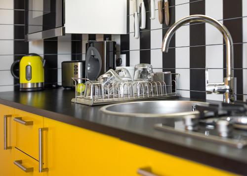 At the Fountain Apartment by BookingHost, Warsaw (photo 9)