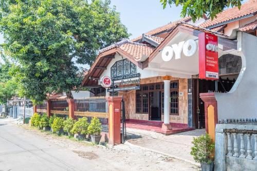 Super OYO Collection O 1032 Rahayu Residence Syariah