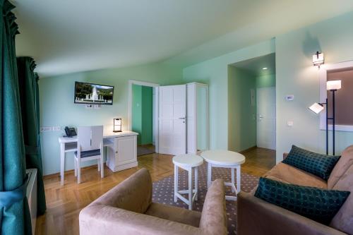 Hotel Domino - image 3